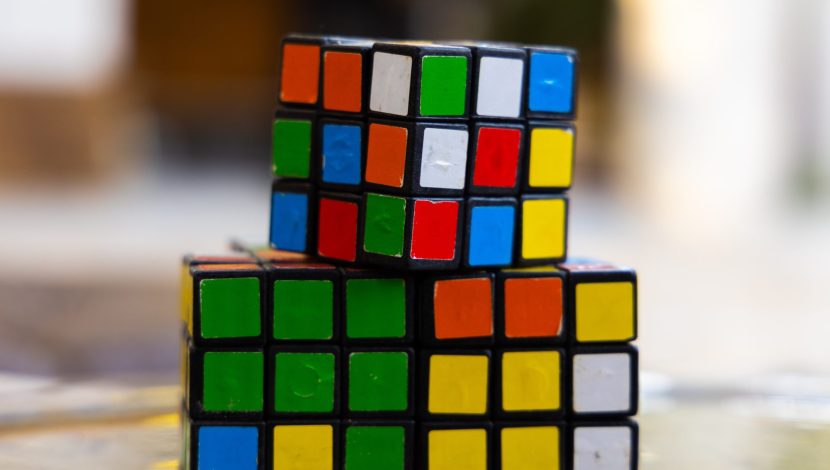 Tre cubi di Rubik