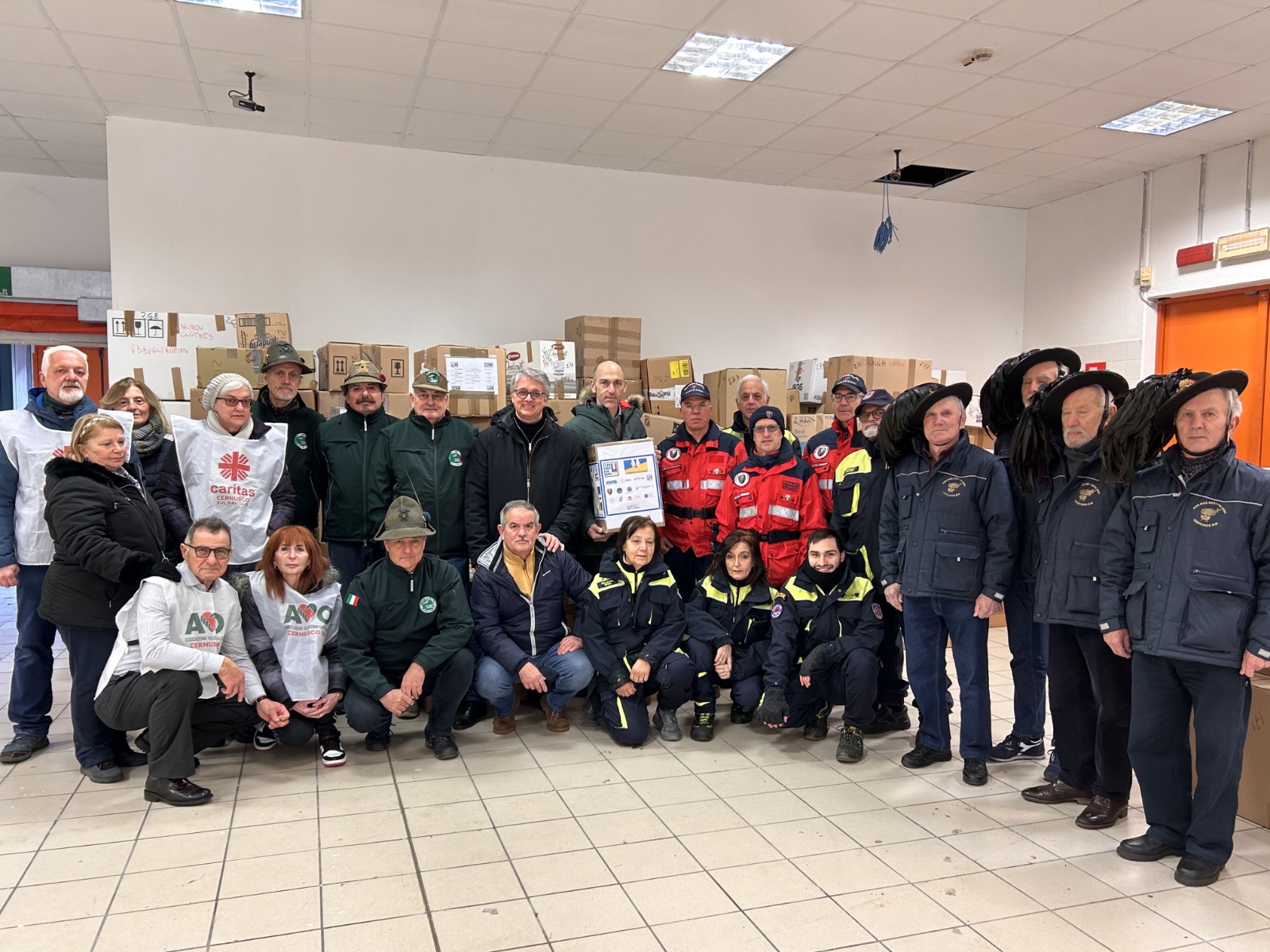 Cernusco sul Naviglio, il gruppo dei volontari della raccolta