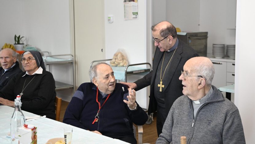 Delpini inaugura la casa per sacerdoti anziani