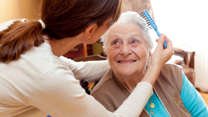 Assistenza domiciliare ad una donna anziana