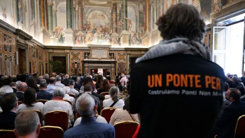 papa pace Vatican Media