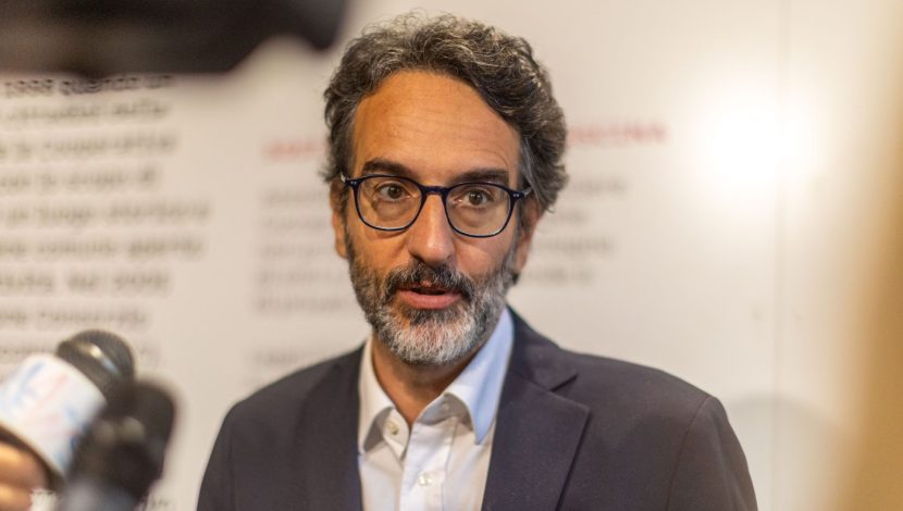 Lamberto Bertolé